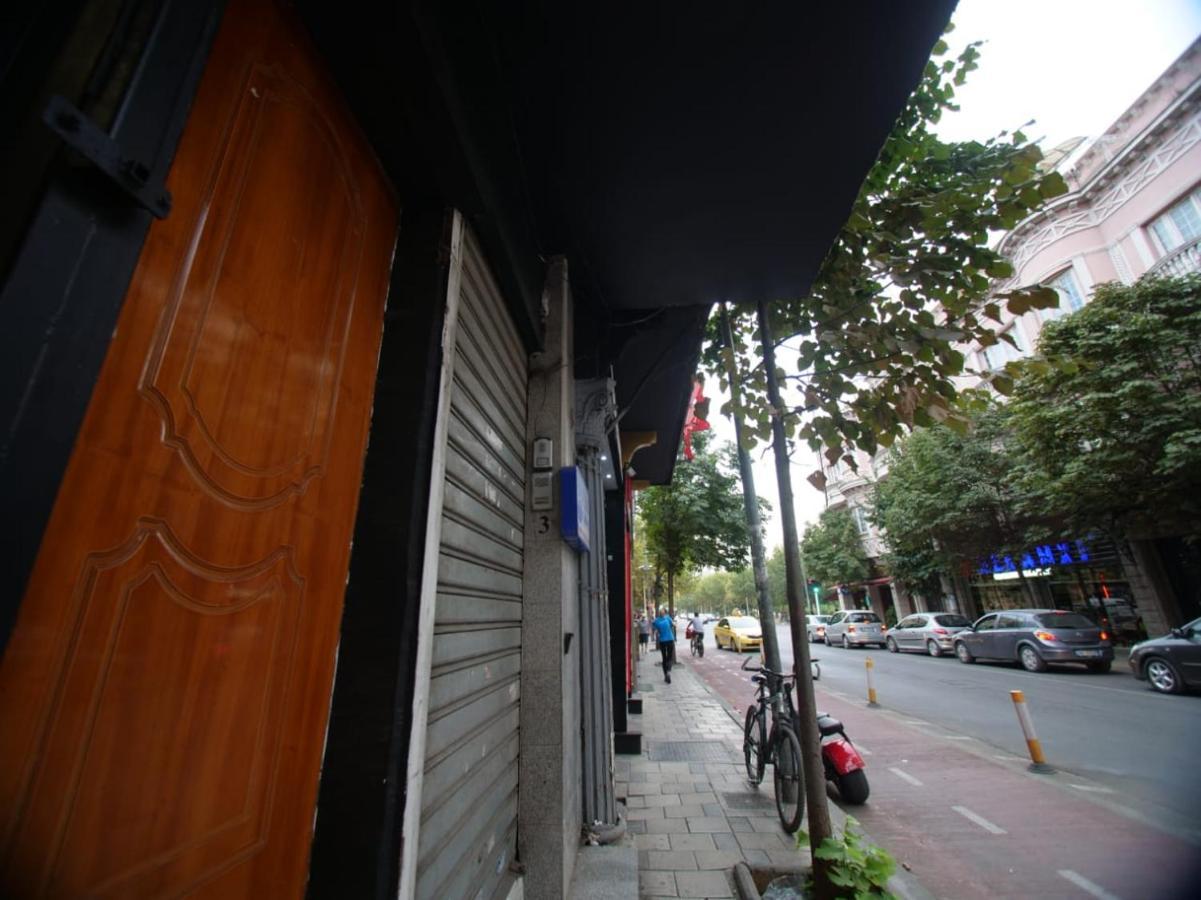 Hidden Gem In The Center Of Tirana Exterior foto